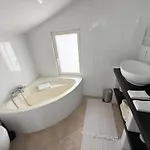 Le Mas Aigaliers Frühstückspension 5*