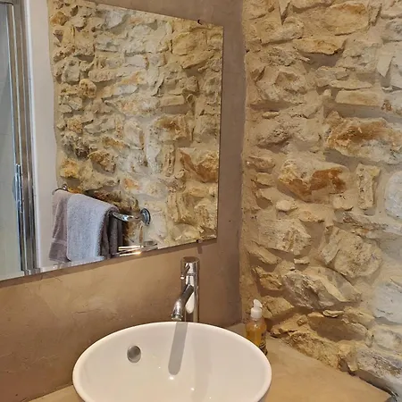 Uzes Bed and breakfast