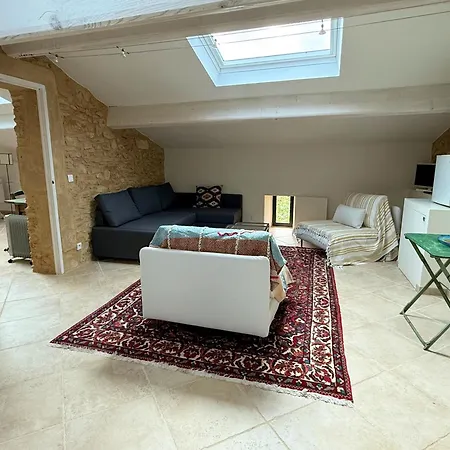 ベッド・アンド・ブレックファスト Le Mas Aigaliers エガリエ